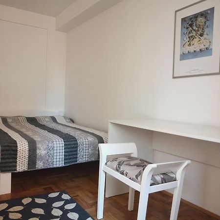 Trident Apartments Nis Exterior foto